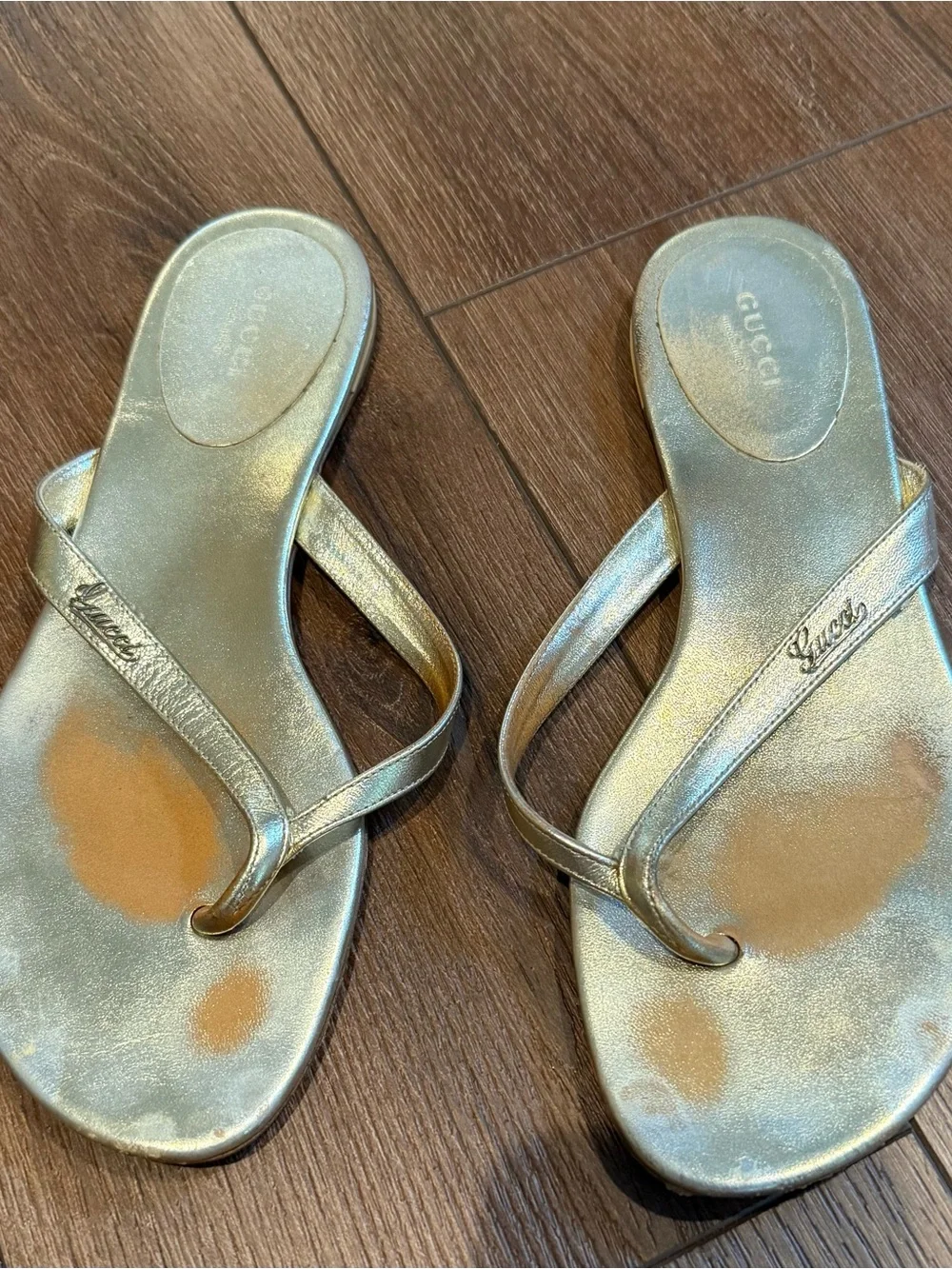 Gucci Metallic Gold Sandal Size 8.5 - Picture 2 of 8